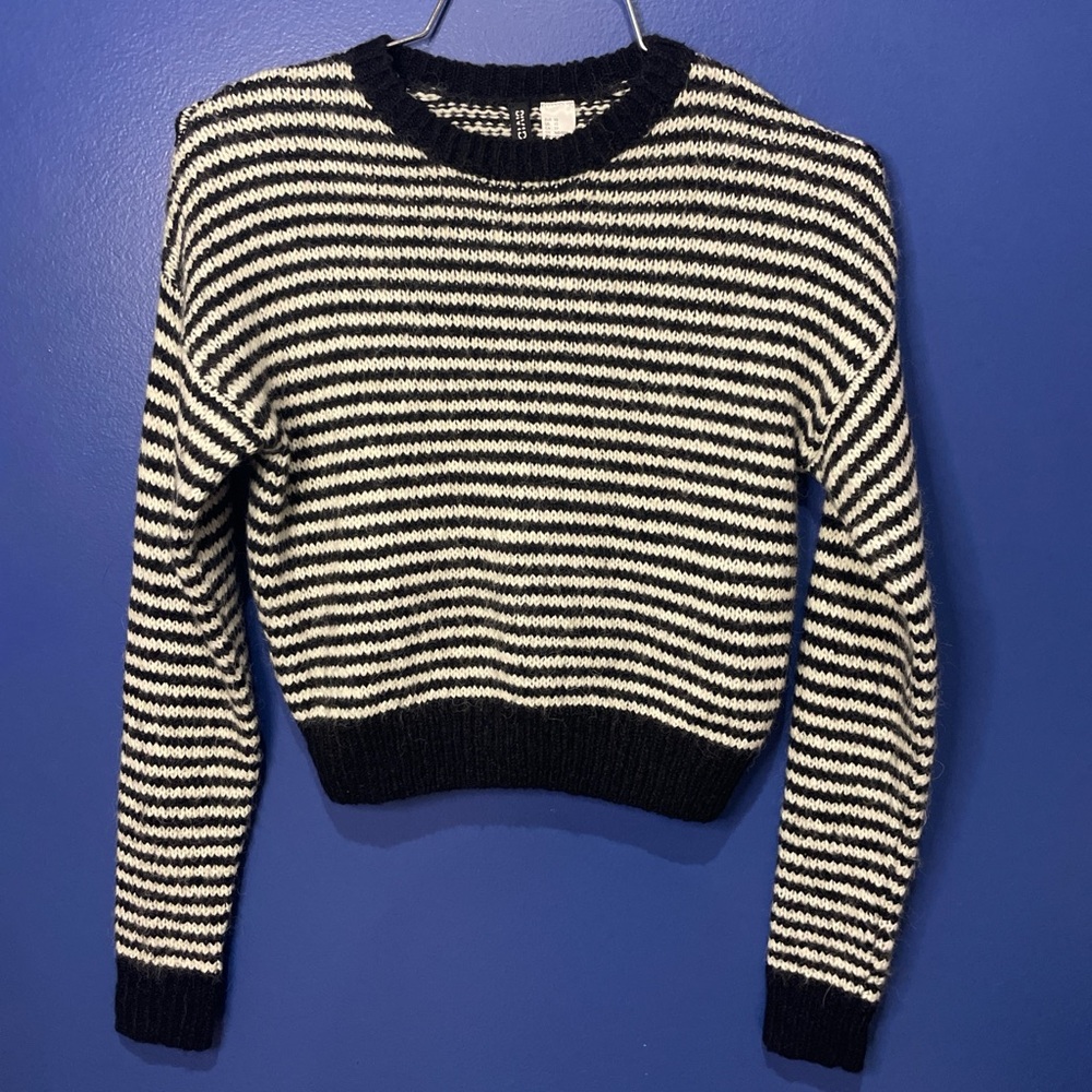 Black and White Striped Women's Sweater